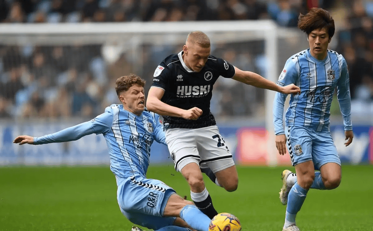 九州娱乐-考文垂城主场-击败哈特利普尔，止颓