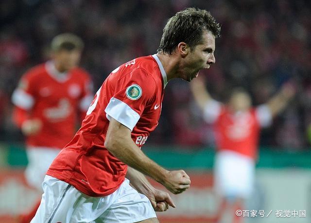 九州-纽伦堡遭遇连败，主教练面临压力考验(美国黑人演员丹泽尔华盛顿)